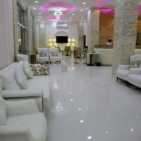 Al Deafah Hotel Apartment Al Buraimi Bagian luar foto