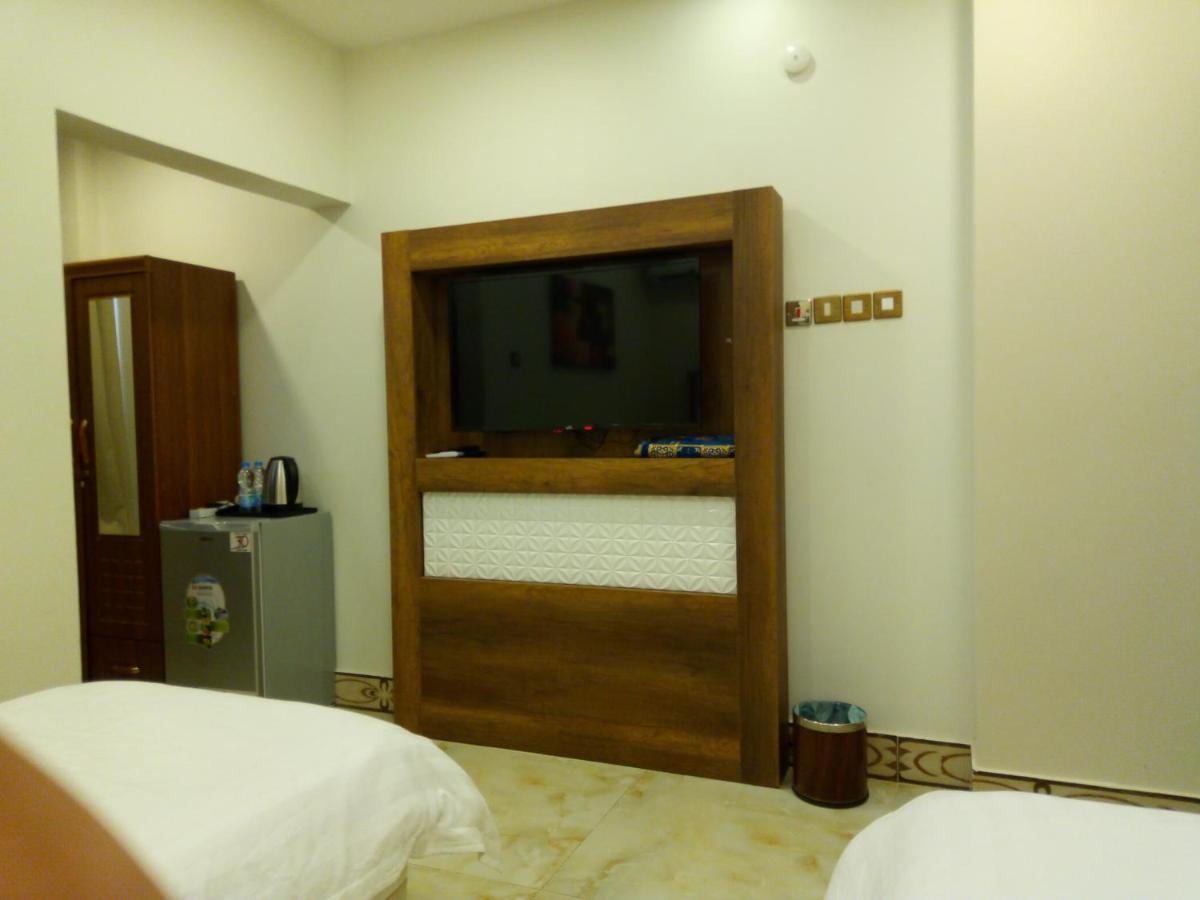 Al Deafah Hotel Apartment Al Buraimi Bagian luar foto
