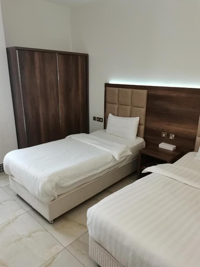 Al Deafah Hotel Apartment Al Buraimi Bagian luar foto