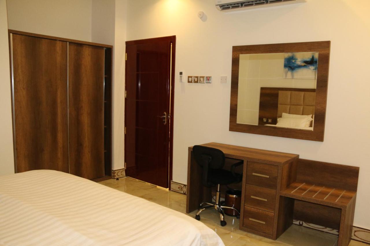 Al Deafah Hotel Apartment Al Buraimi Bagian luar foto