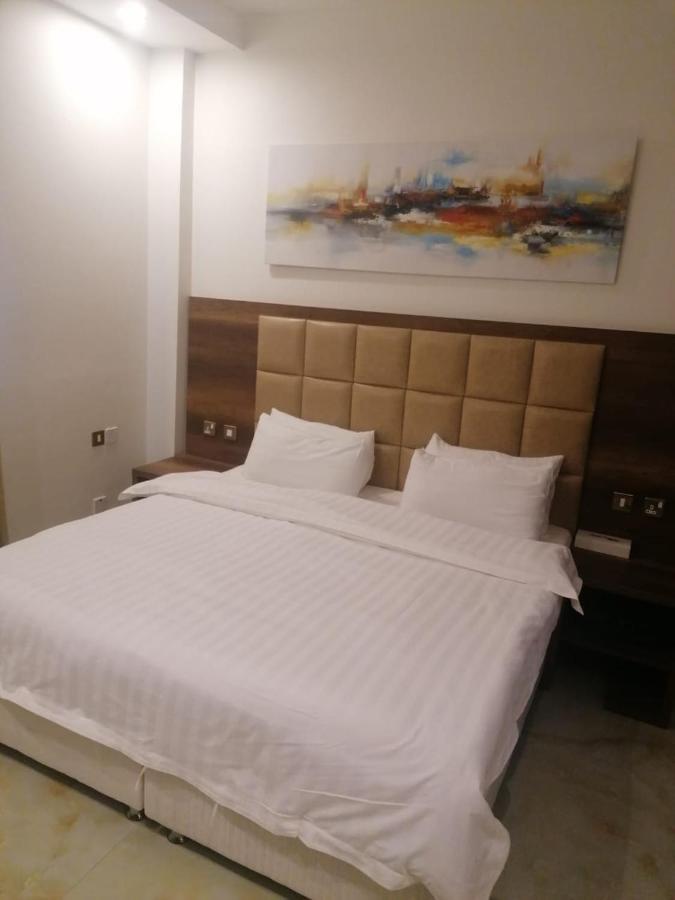 Al Deafah Hotel Apartment Al Buraimi Bagian luar foto